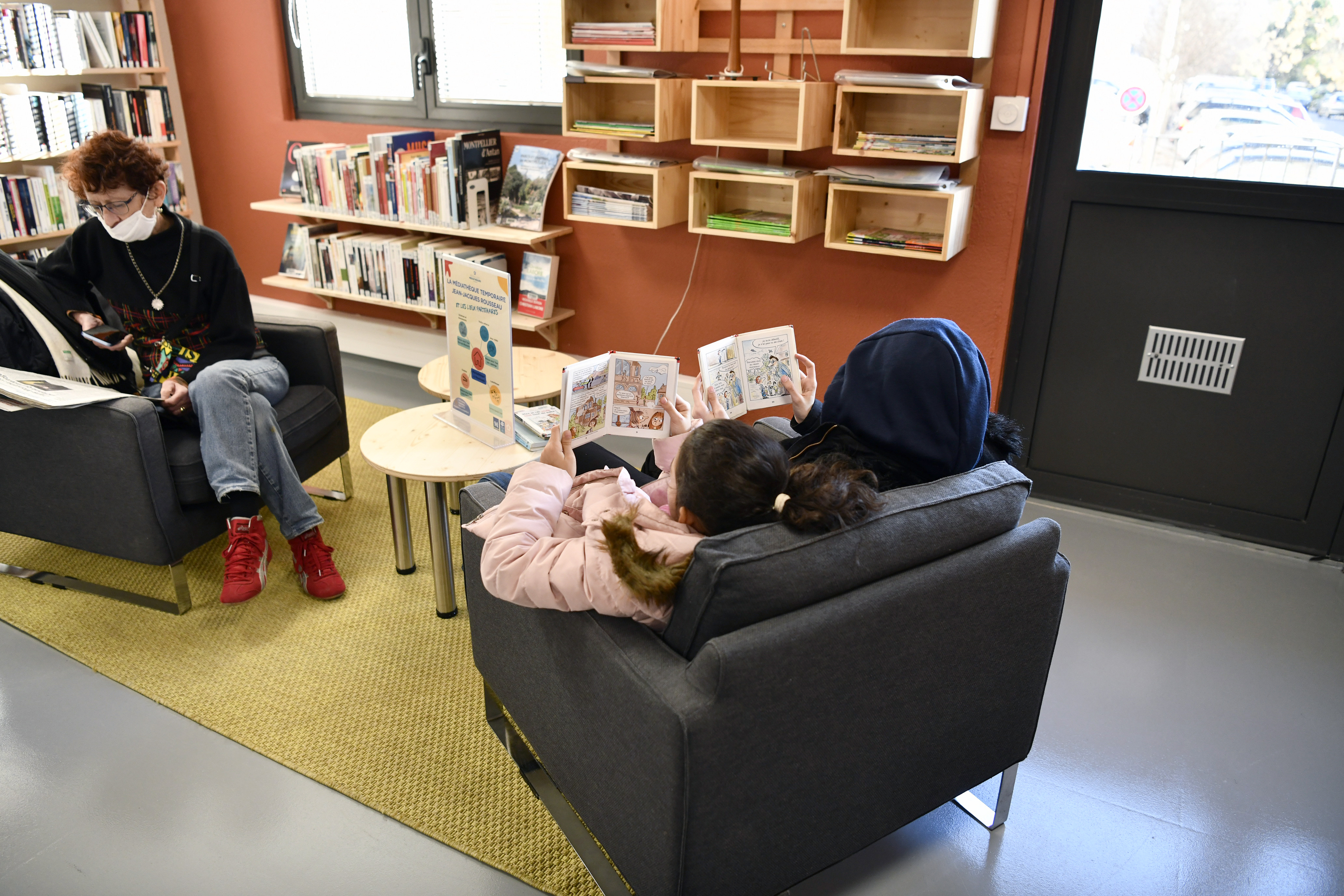 Espace de la médiathèque Jean-Jacques Rousseau